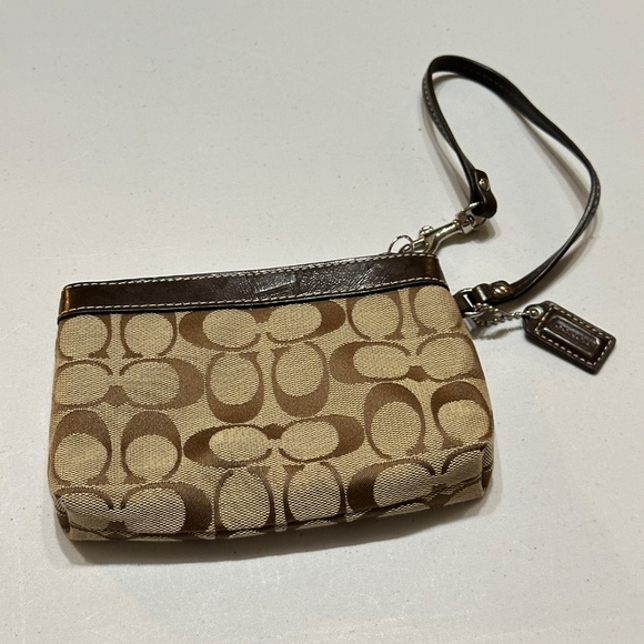 COACH Wristlet Brown Small Purse Signature Jacquard Pleated Monogram - Picture 6 of 14